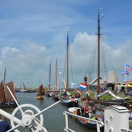 Stacaravan Op 5 Sterren Vakantiepark De Kuilart Friesland Aan Het Meer Met Zwembad 5P 237 Koudum Esterno foto