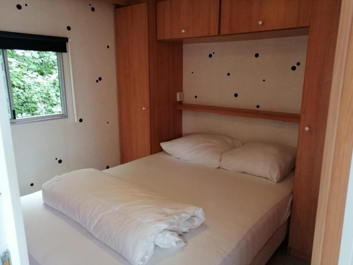 Stacaravan Op 5 Sterren Vakantiepark De Kuilart Friesland Aan Het Meer Met Zwembad 5P 237 Koudum Esterno foto